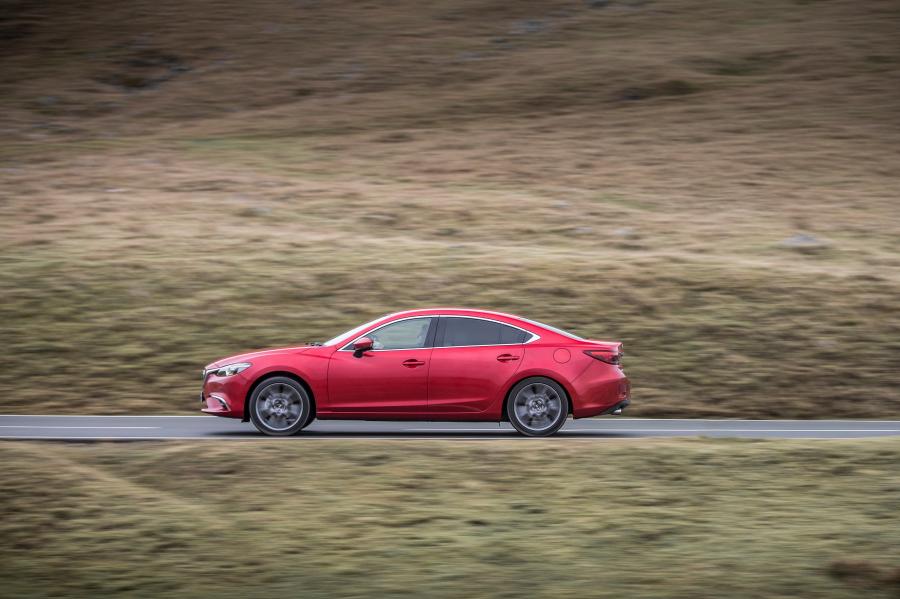  Mazda6 Sedan 2015 года  (UK) (фото 25 из 46)